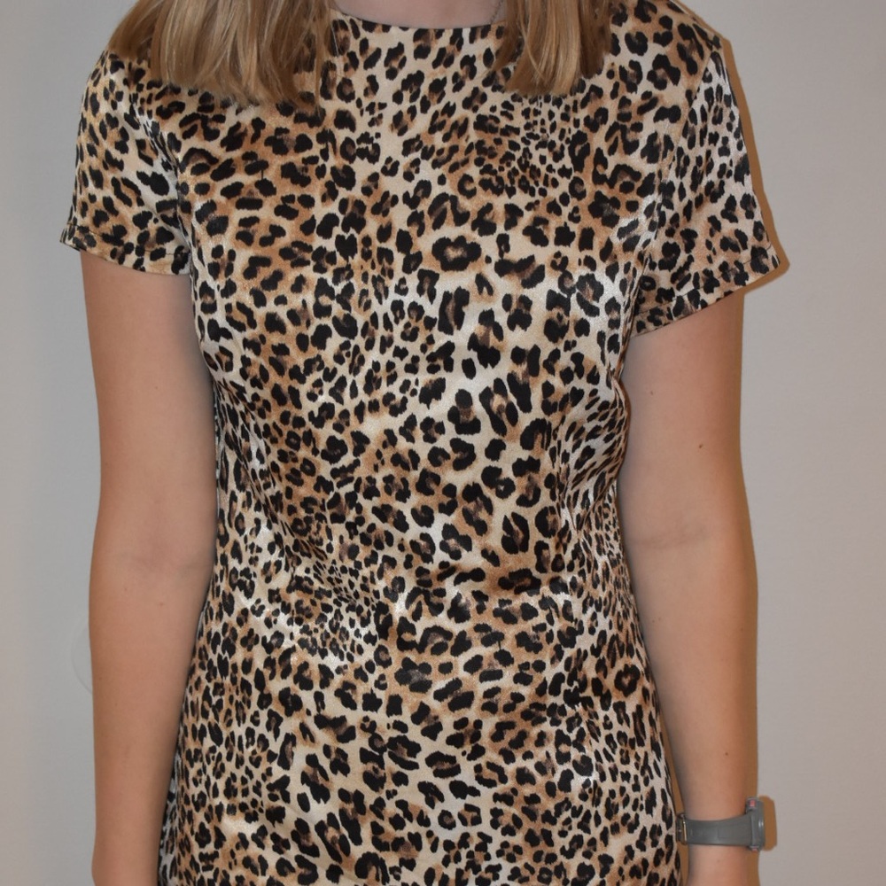 Shirt cap sleeve dress